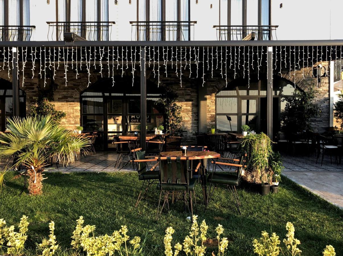 8 Rooms Hotel Гелиболу Екстериор снимка