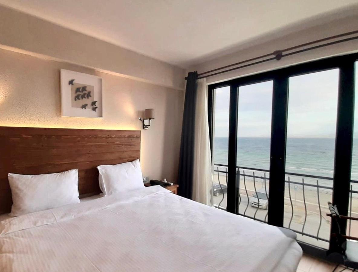 8 Rooms Hotel Гелиболу Екстериор снимка