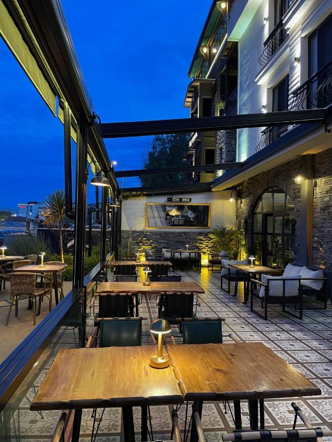 8 Rooms Hotel Гелиболу Екстериор снимка