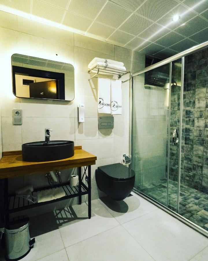 8 Rooms Hotel Гелиболу Екстериор снимка